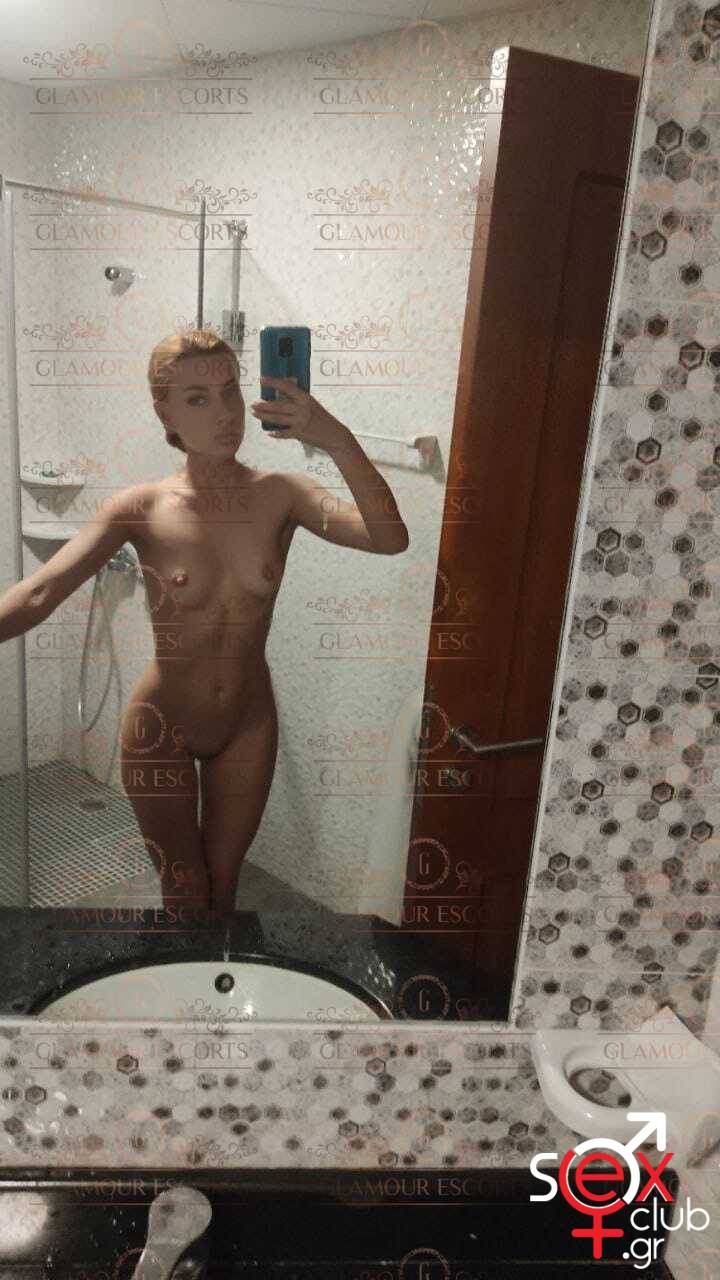 Escort-Amber-3-2396