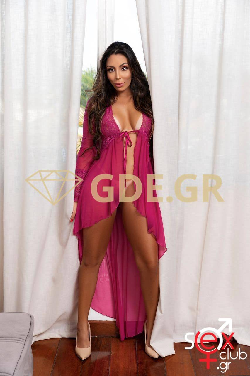 Escort-Aurelia-2460