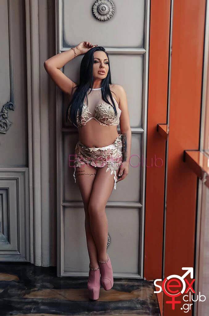 Escort-Julia-2470