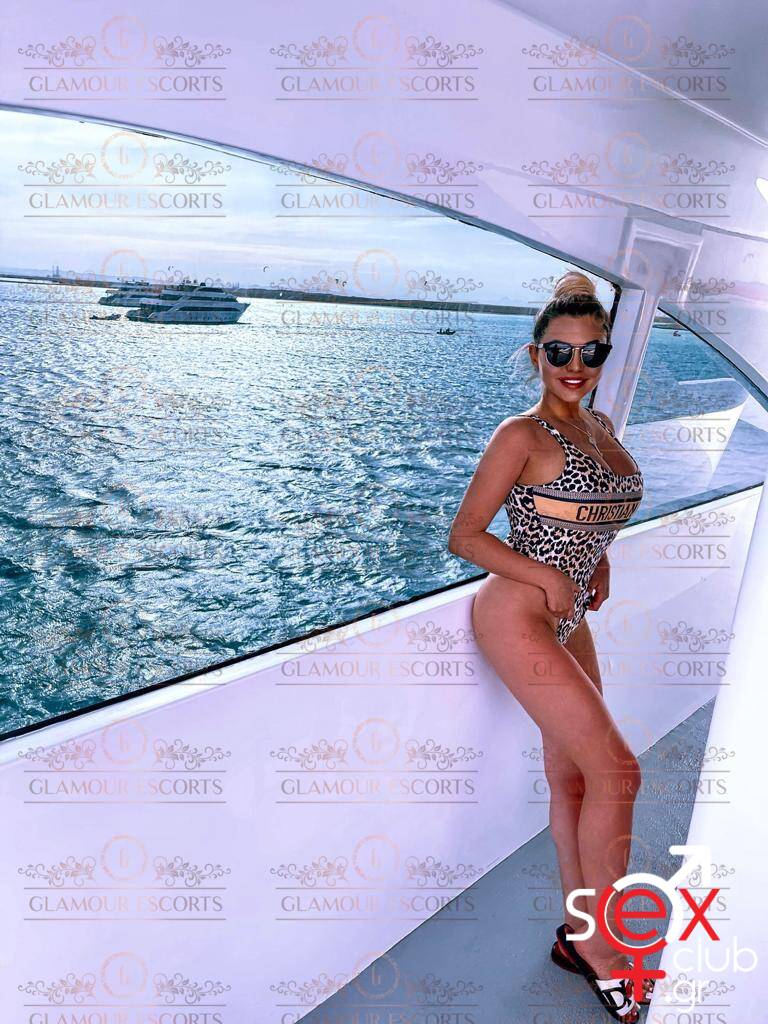 Escort-Viktoria-2-2497