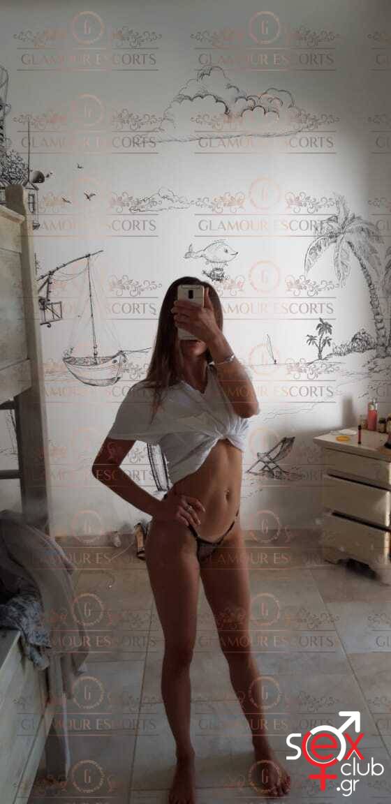 Escort-Yana-2-2534