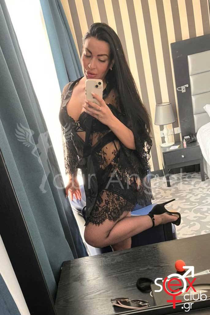 Escort-Joy-2692