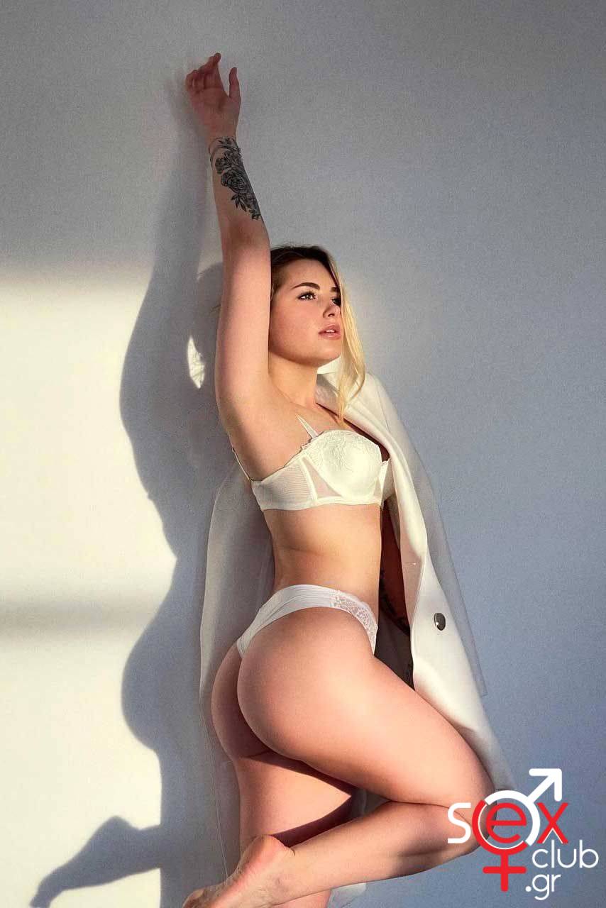 Escort-Ella-2693