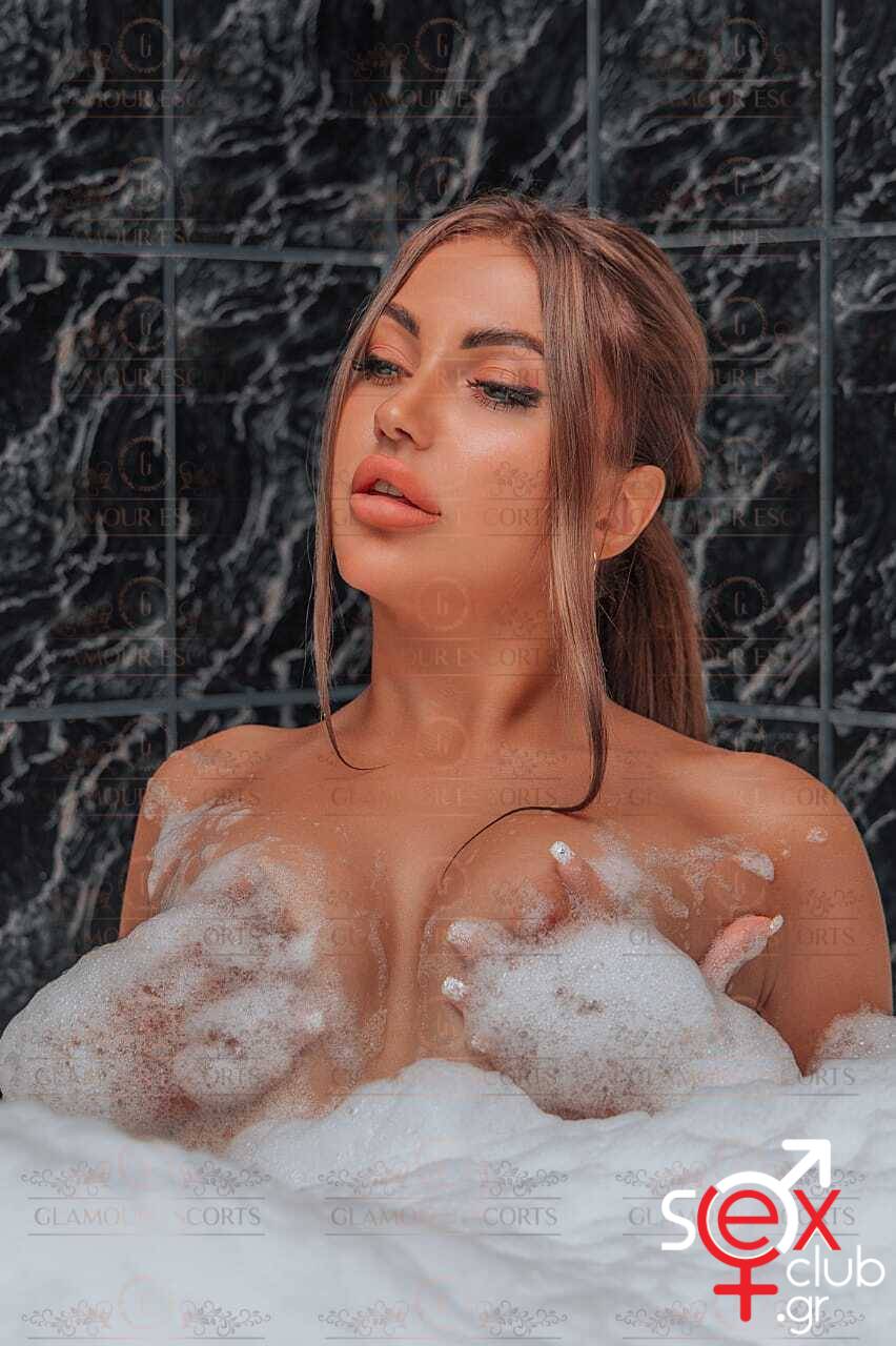 Escort-Regina-460