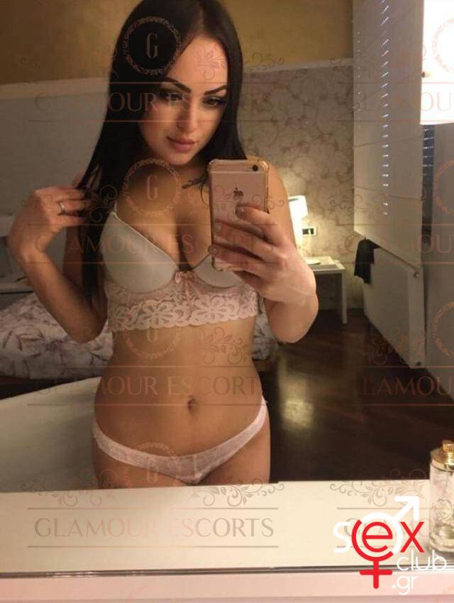 Escort-Zara-692