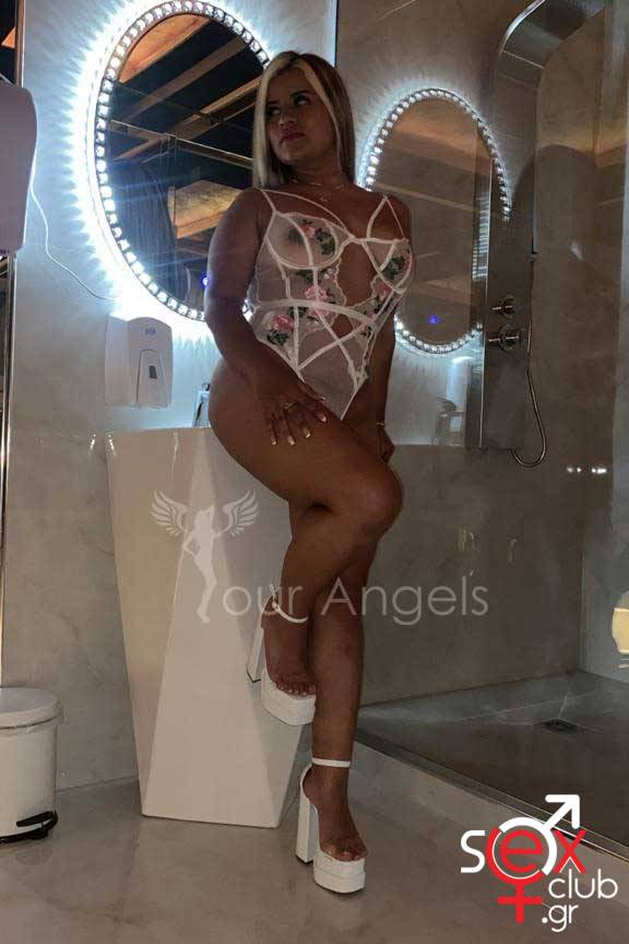 Escort-Emily-2-3692