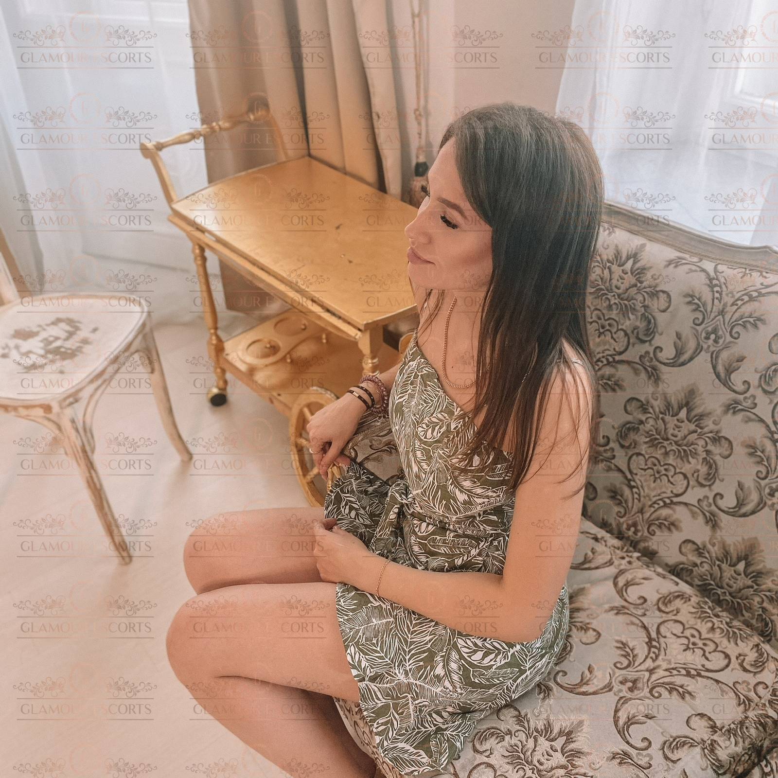 Escort-Yulia-2-3728