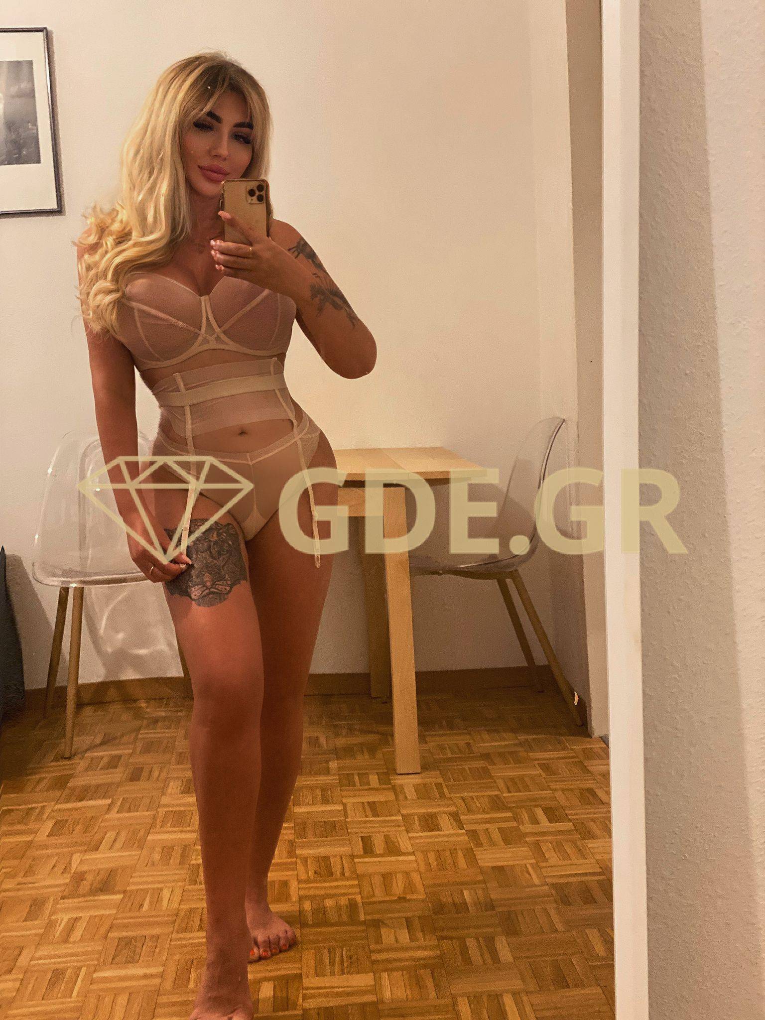 Escort-Darina-3-3740