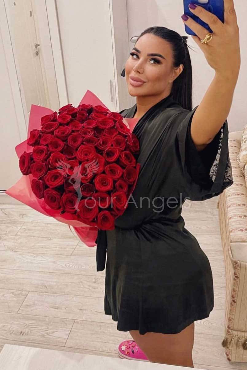 Escort-Lila-3795