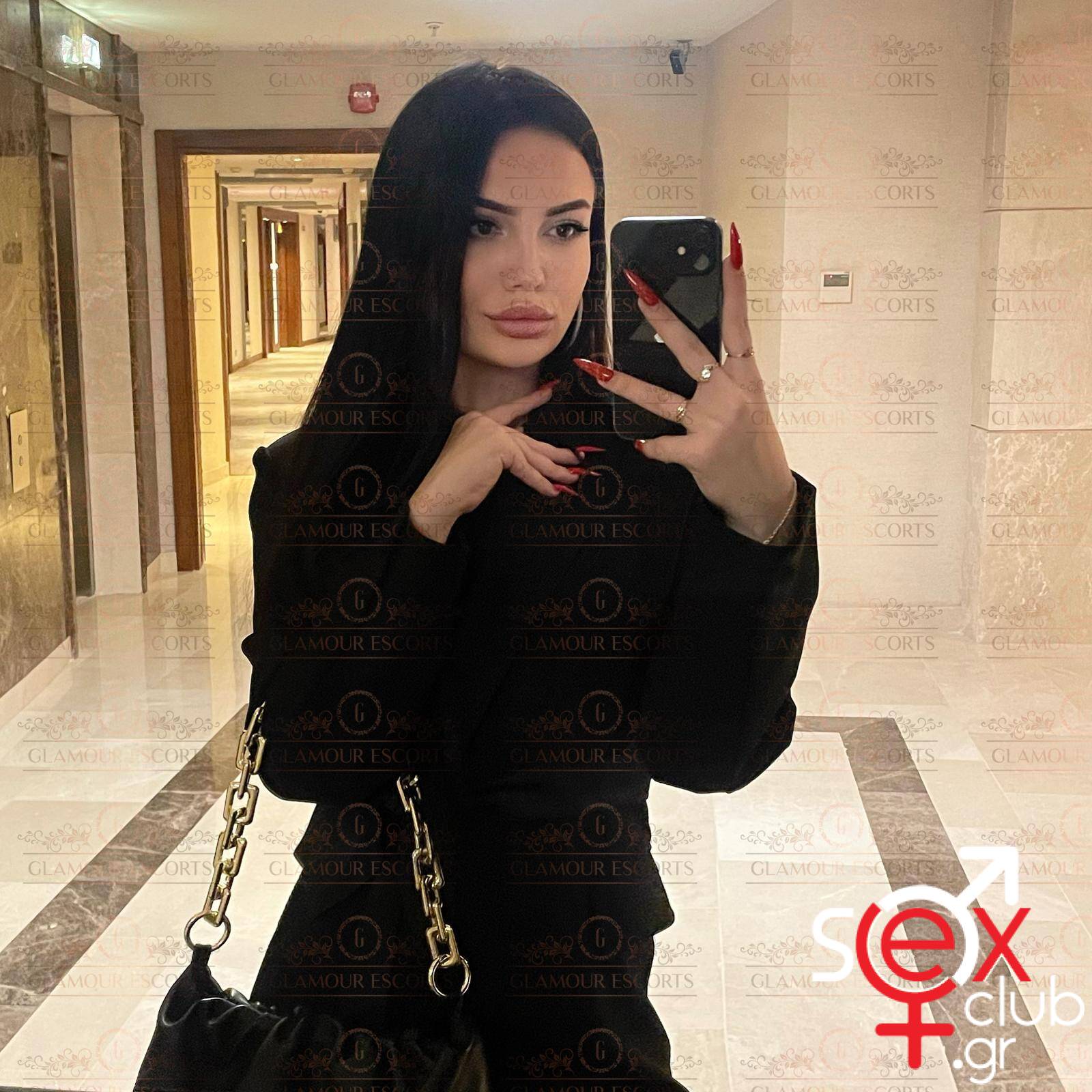 Escort-Ariana-3-3956