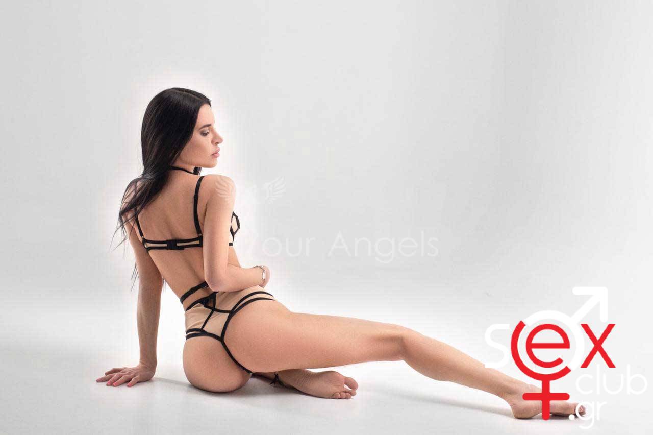 Escort-Lea-3976