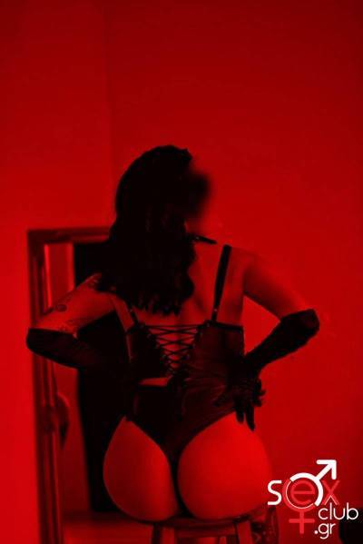 Escort-Bella-980