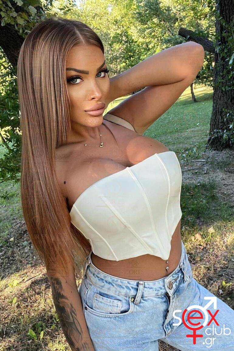 Escort-Lea-4212