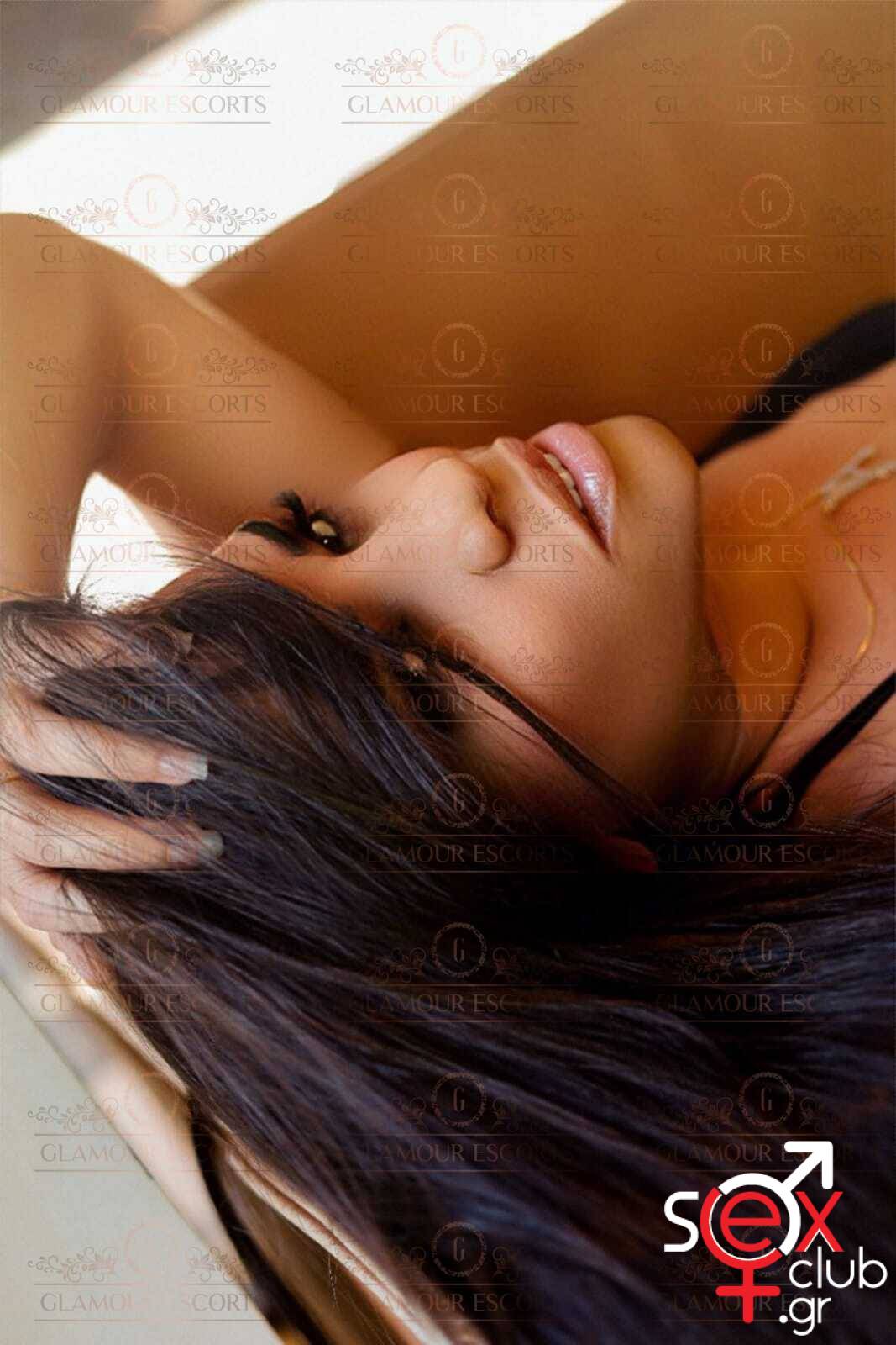 Escort-Isis-4272