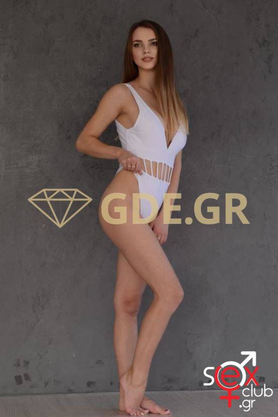 Escort-Clio-1619