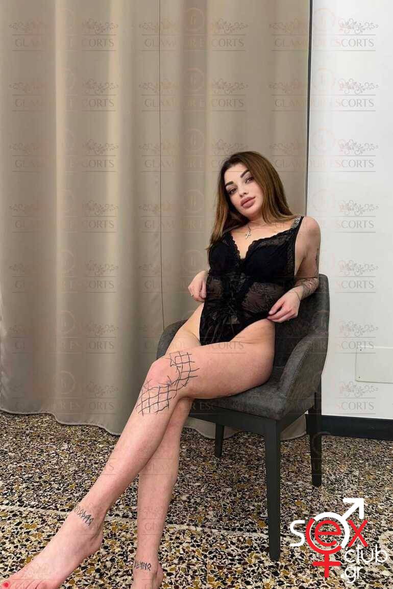 Escort-Lola-4-4450