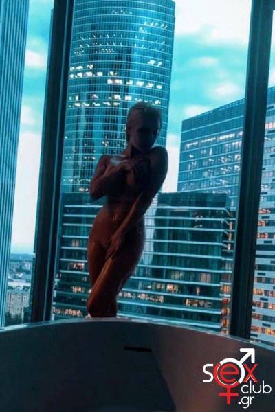 Escort-Kira-5204