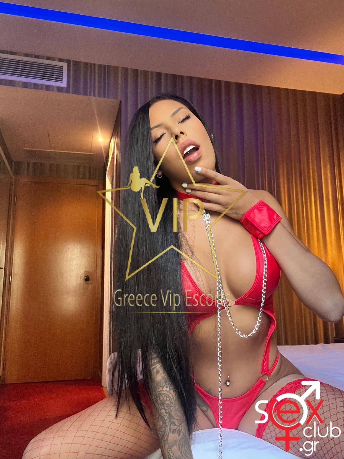 Escort-Agatha-3-5215