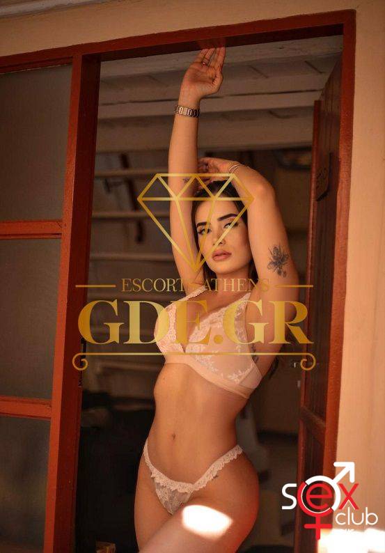 Escort-Caroline-3855