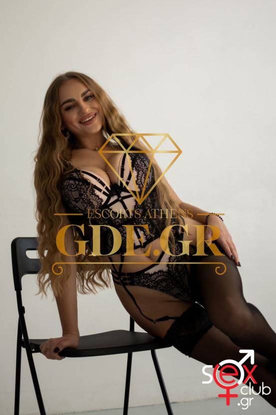 Escort-Tatty-5535