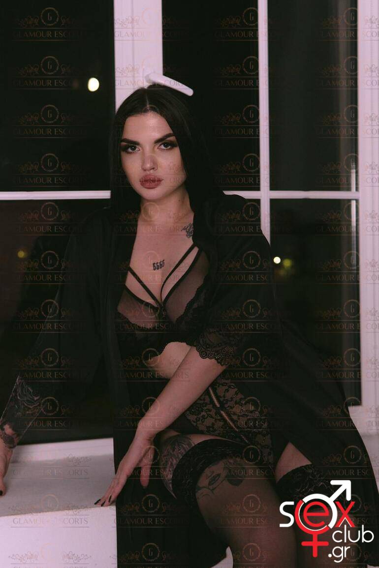 Escort-Julia-7-5567