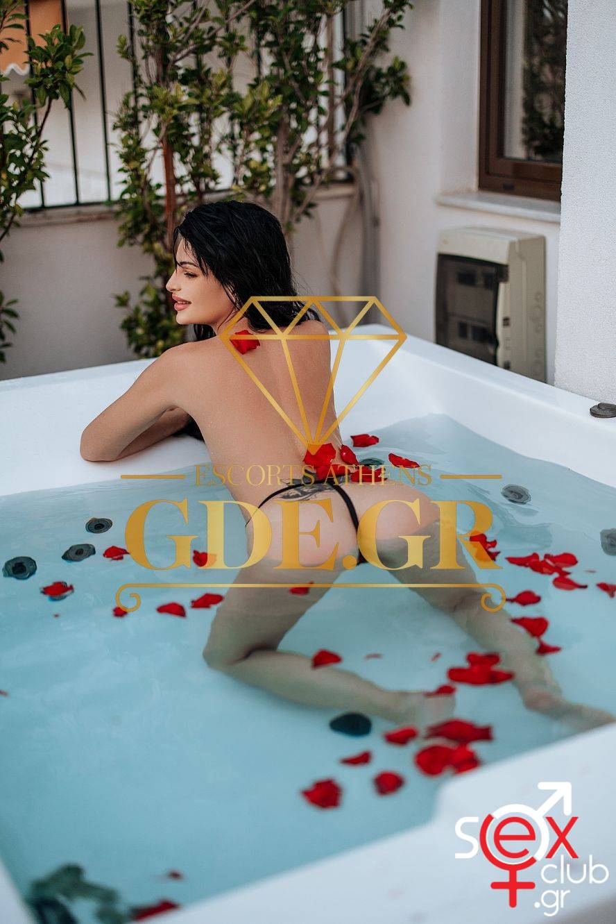 Escort-Vivian-5659