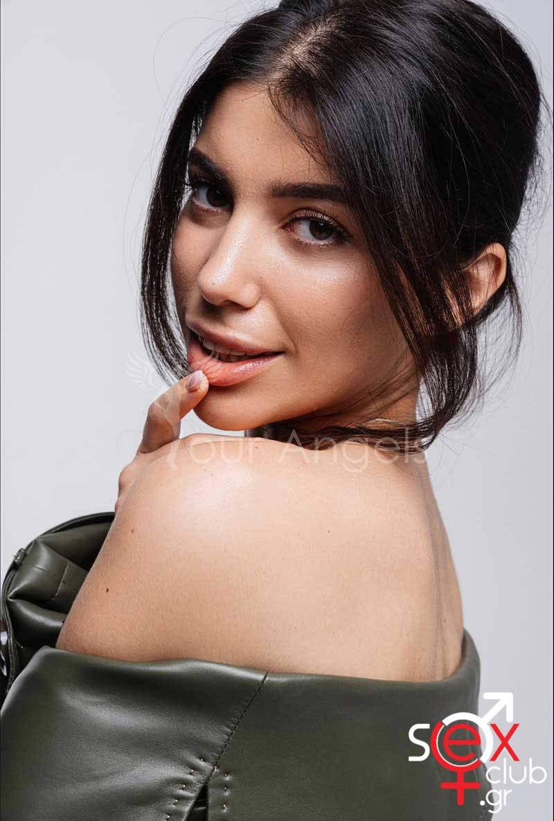 Escort-Dina-5831