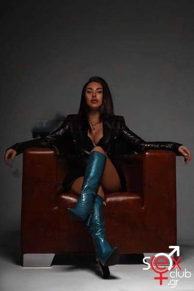 Escort-Kira-384