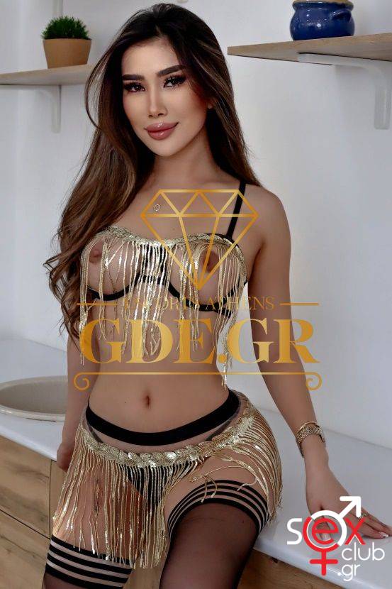 Escort-Agatha-3-6021
