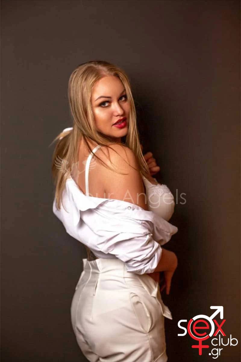 Escort-Elsa-2-5179