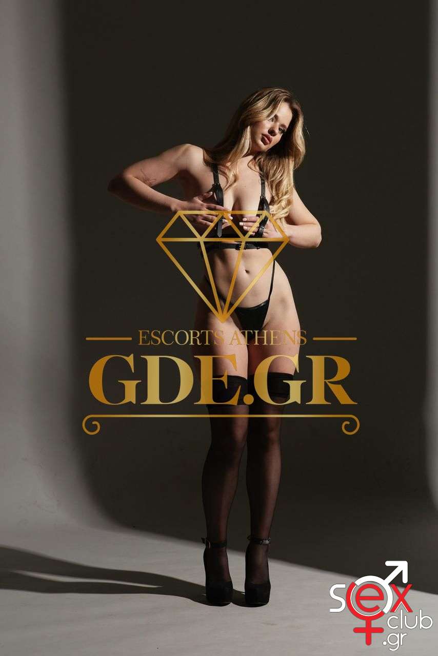 Escort-Lily-3-6247