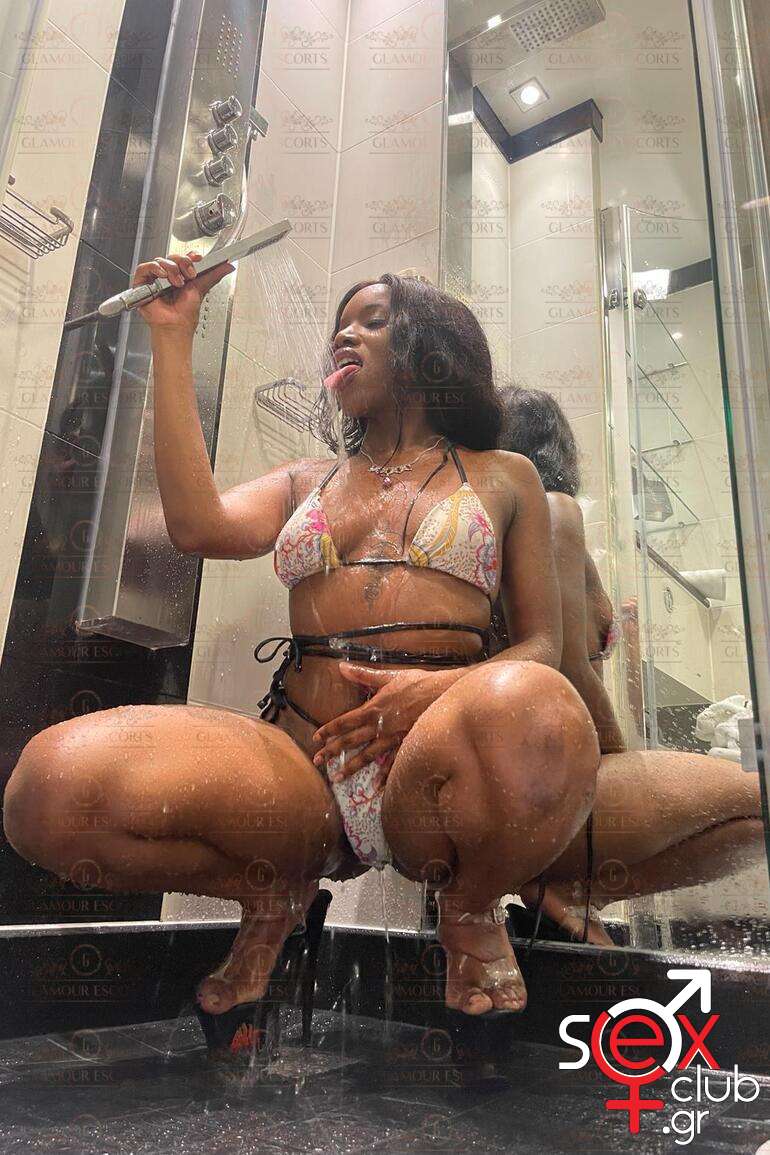 Escort-Naomi-3-6296