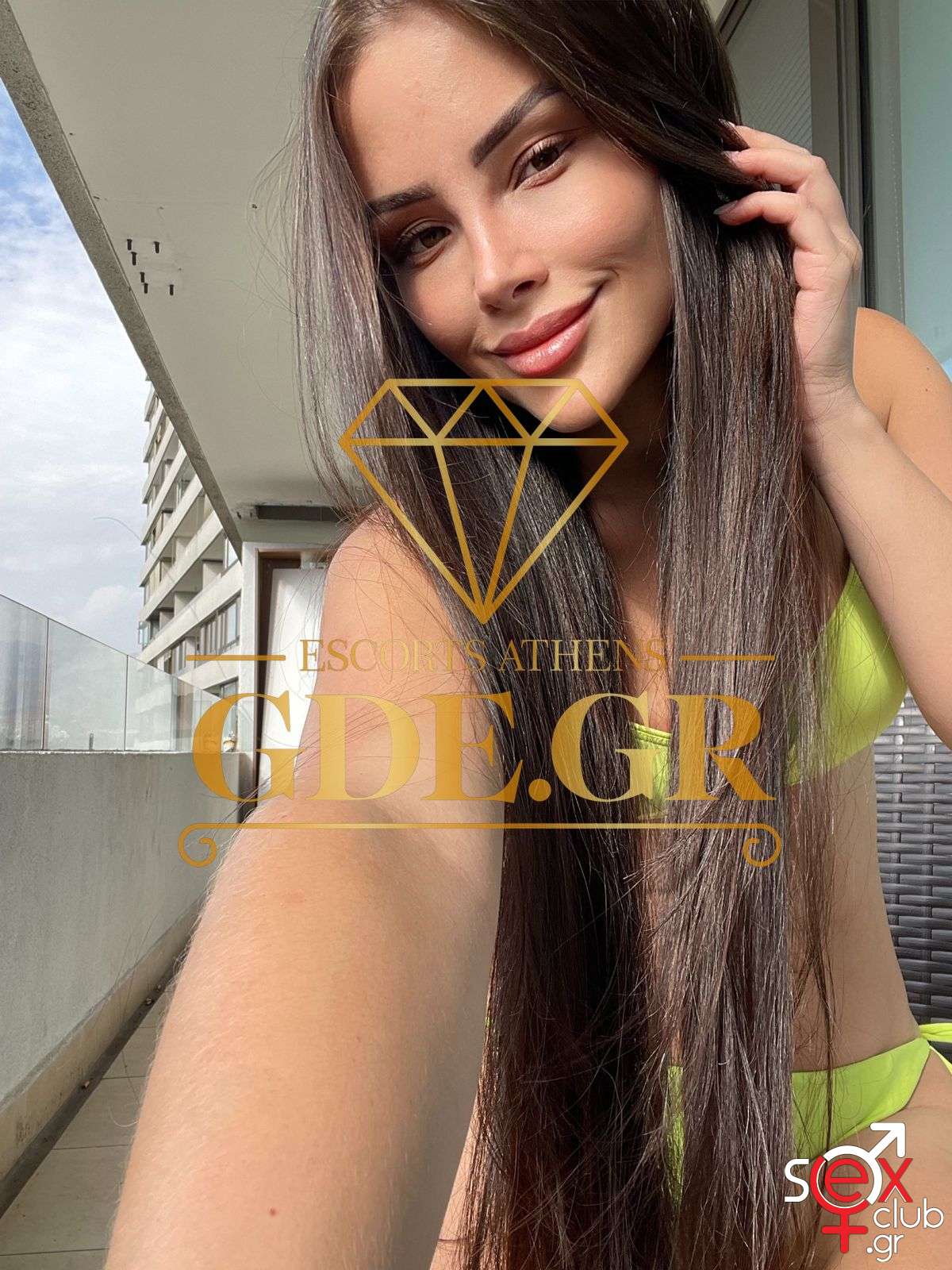 Escort-Crystal-2-6418