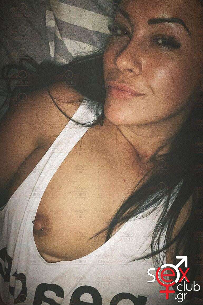 Escort-Trixy-6422