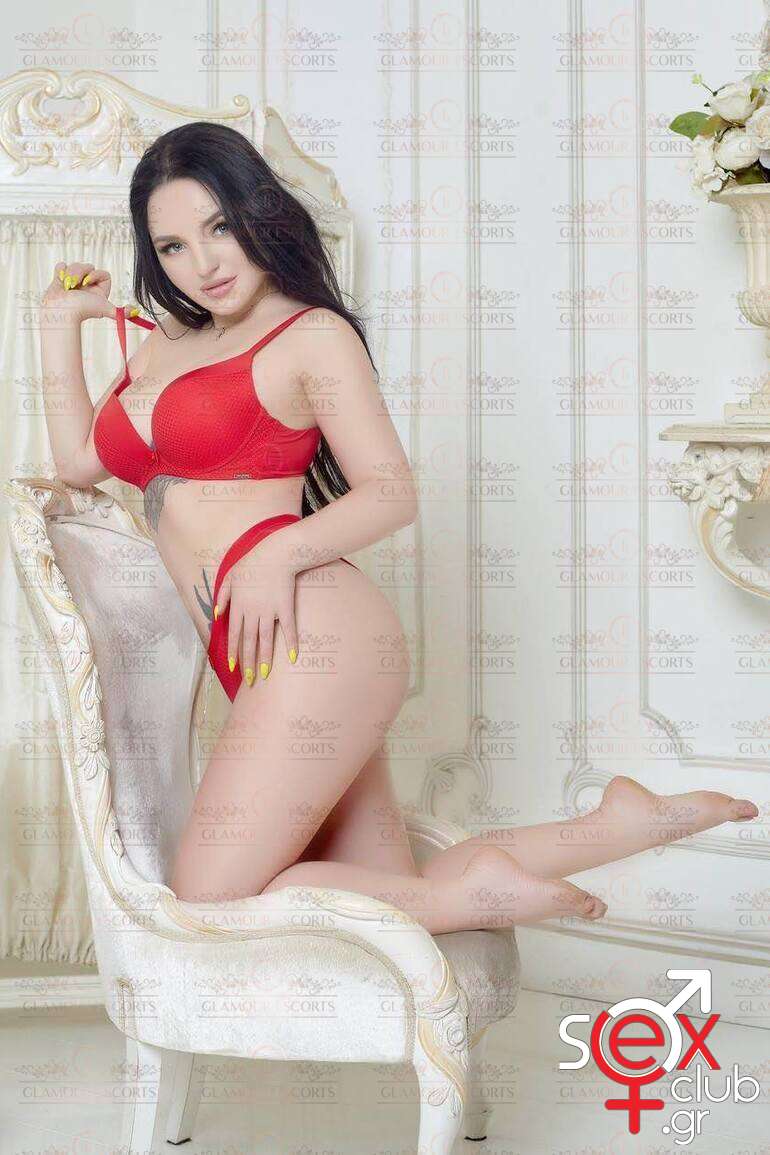 Escort-Kira-8-6820