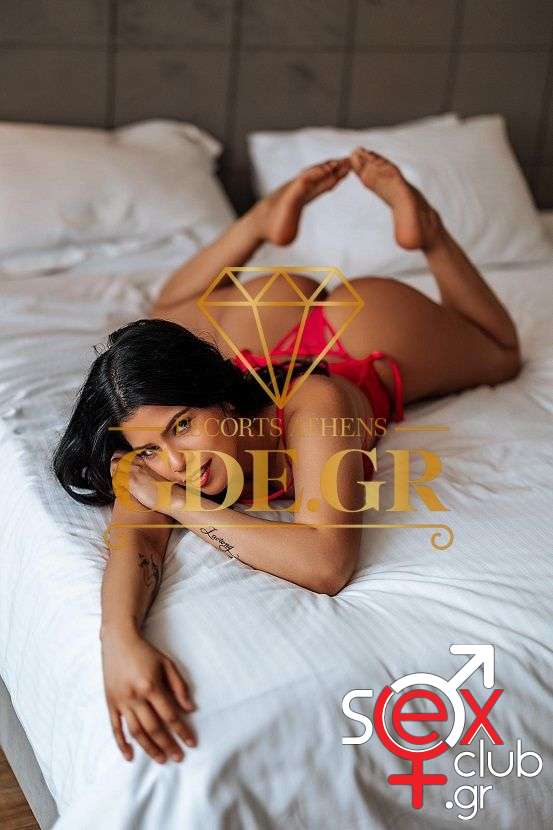 Escort-Moon-6663