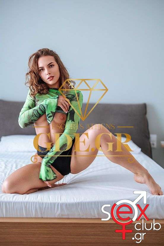 Escort-April-6989