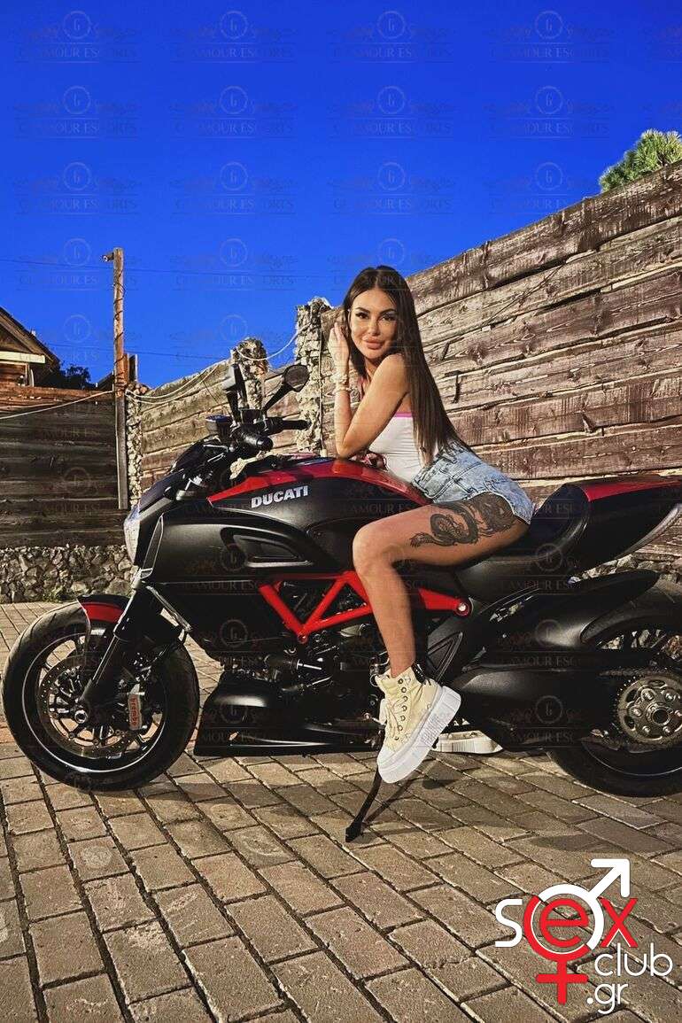 Escort-Asy-7028