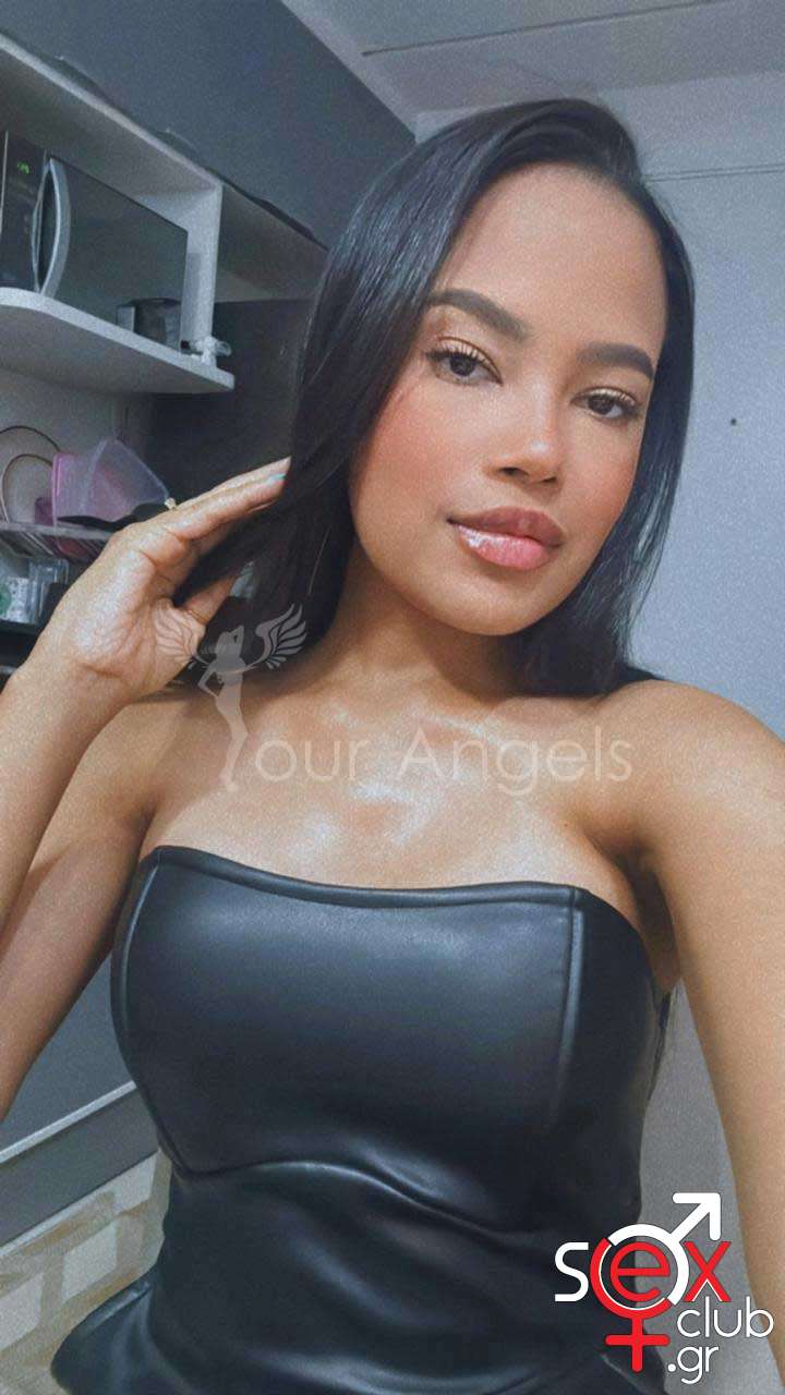 Escort-Roanna-7022