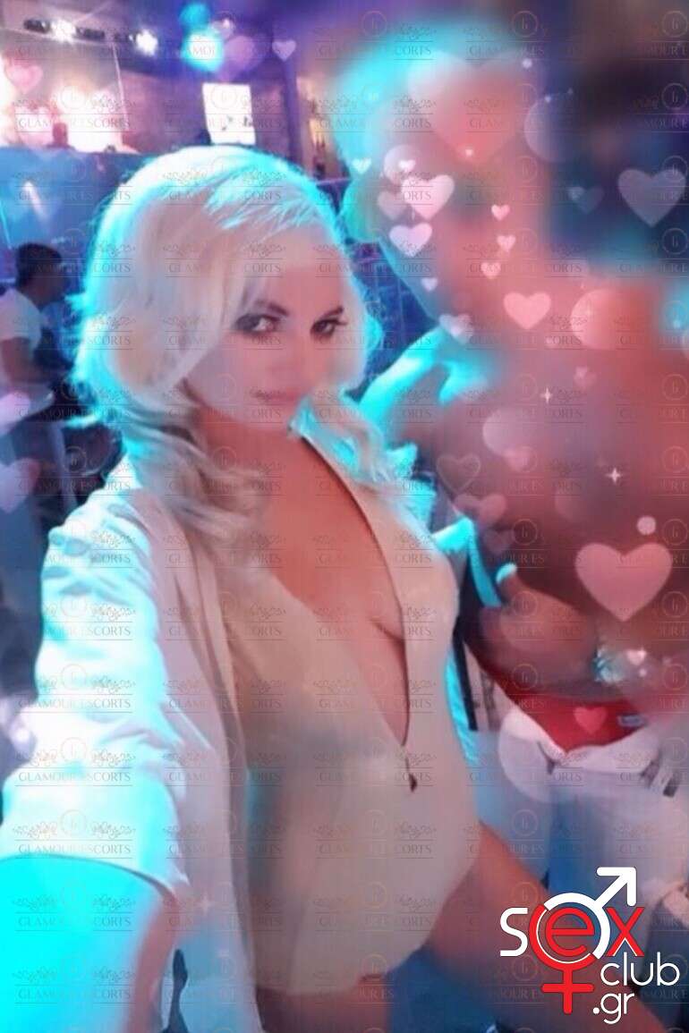 Escort-Julia-9-7655