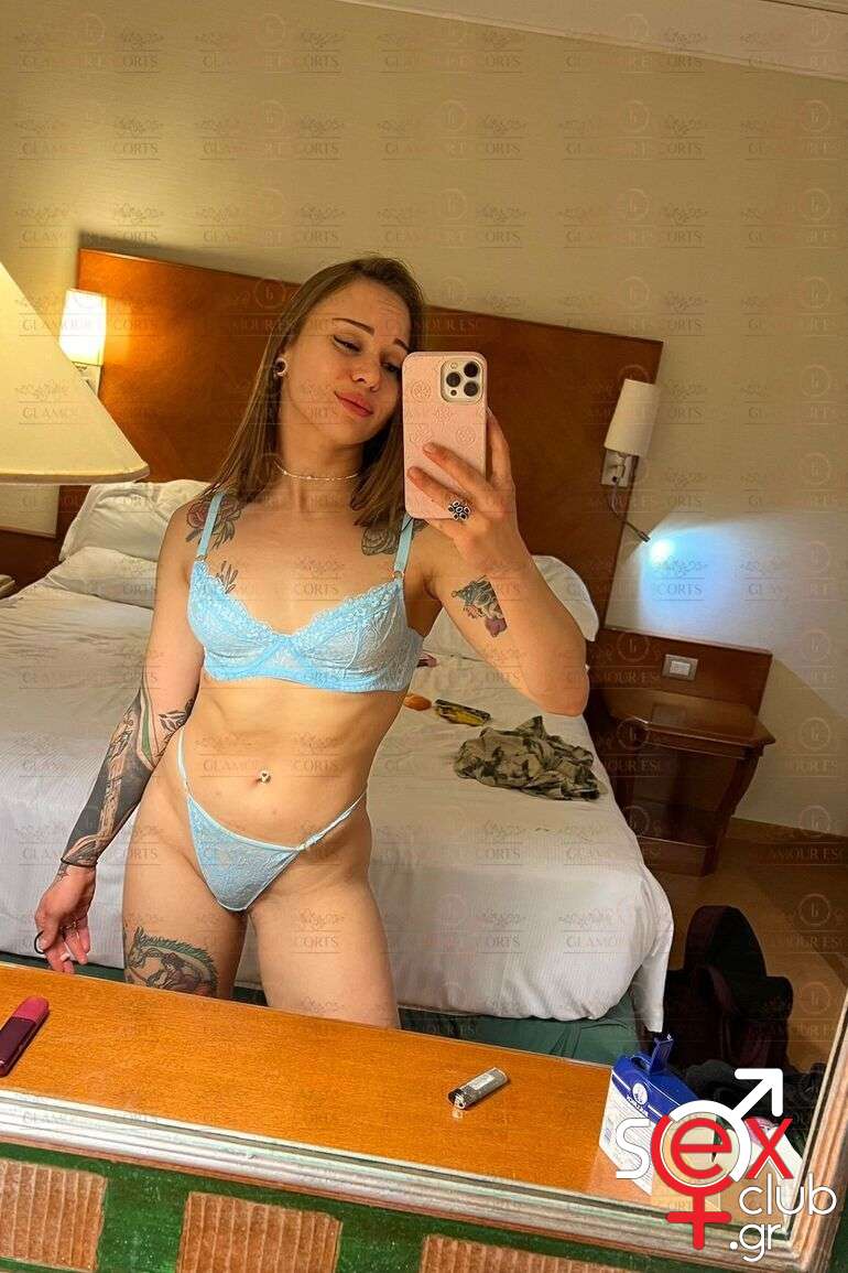 Escort-Lea-2-6822