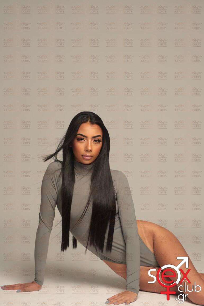 Escort-Jolie-7950