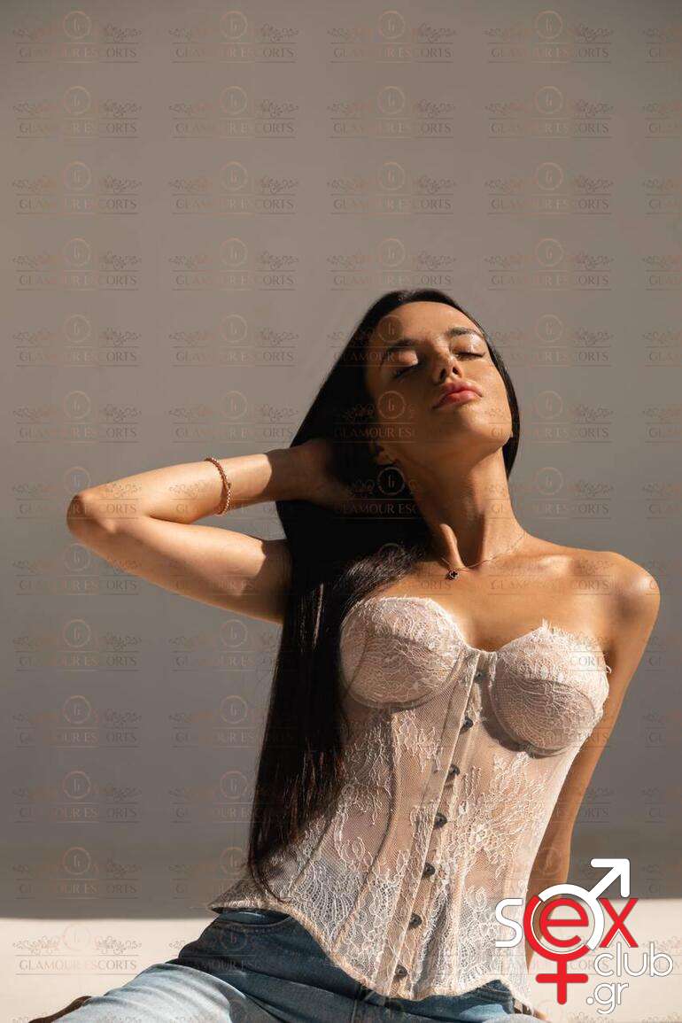 Escort-Victoria-8-7923