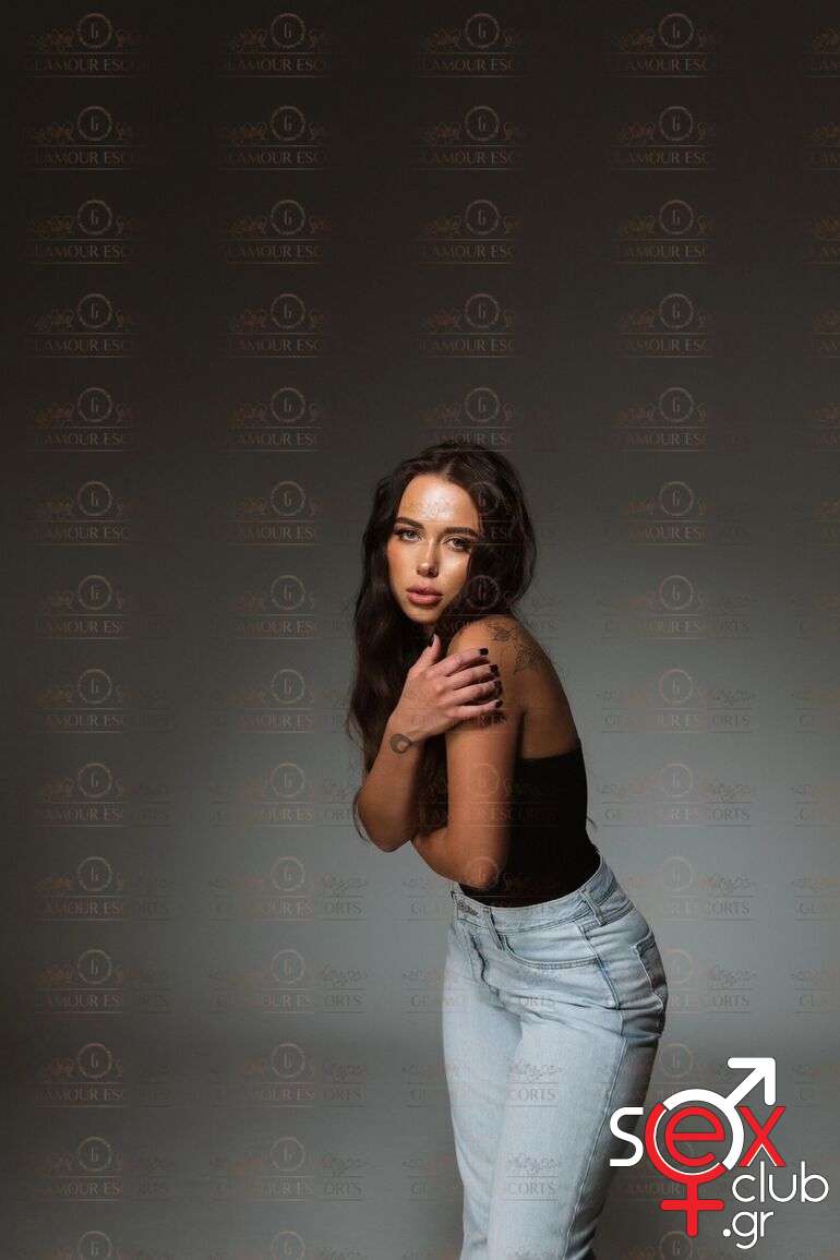 Escort-Victoria-8-7923