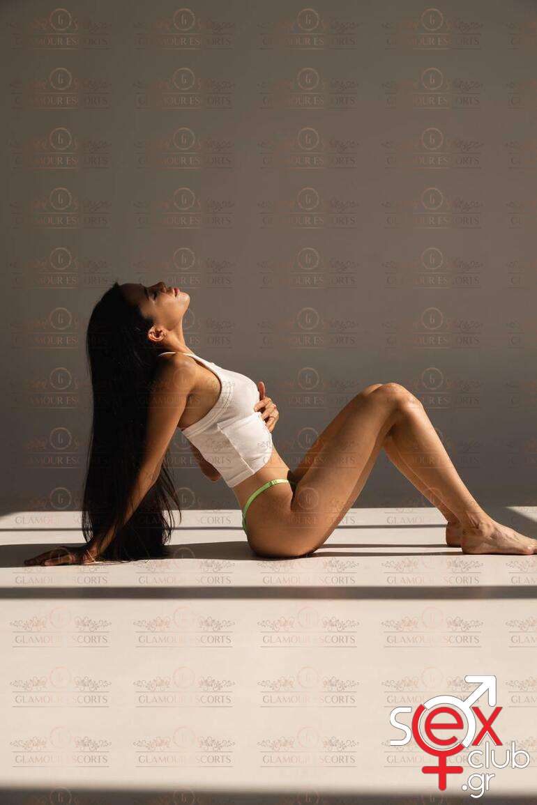 Escort-Victoria-8-7923