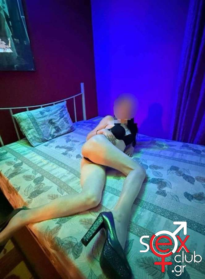 Escort-Βίκυ-7320