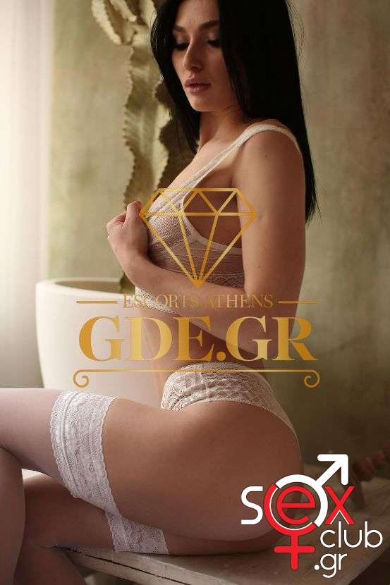 Escort-Ariana-4-8396