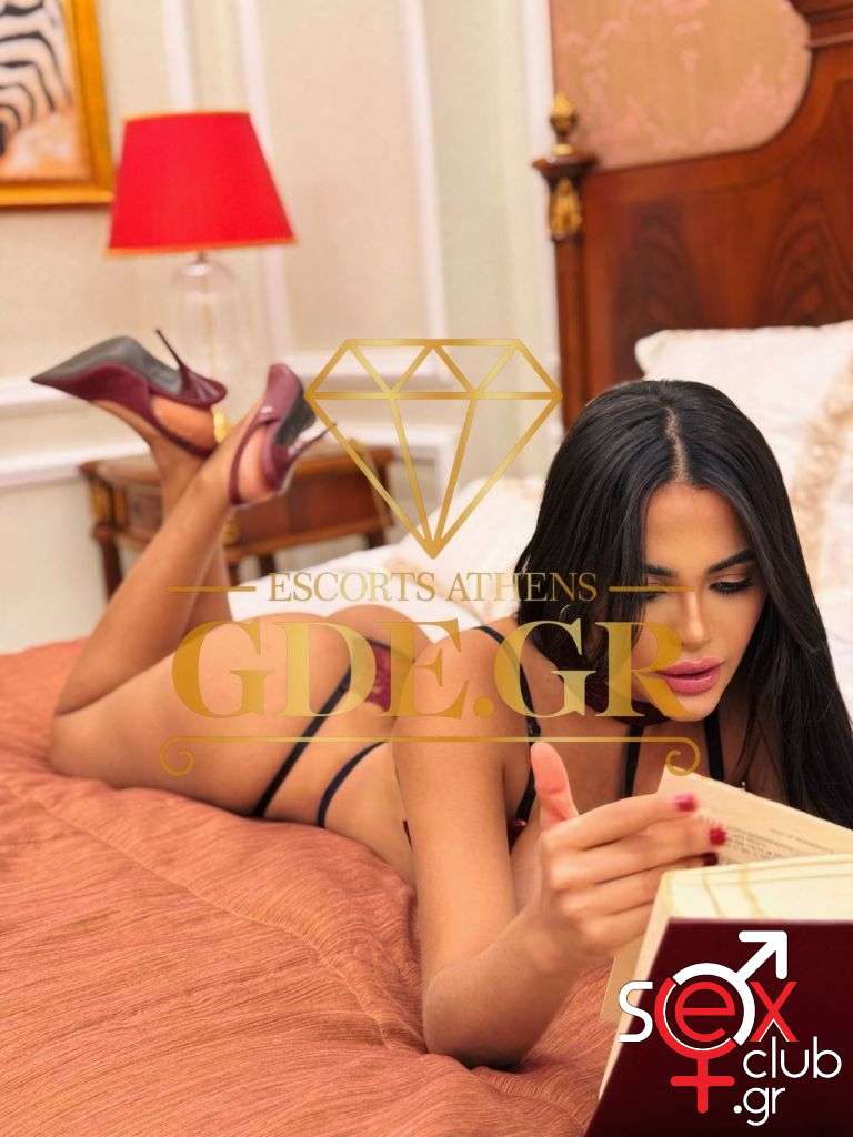Escort-Larissa-3-8523