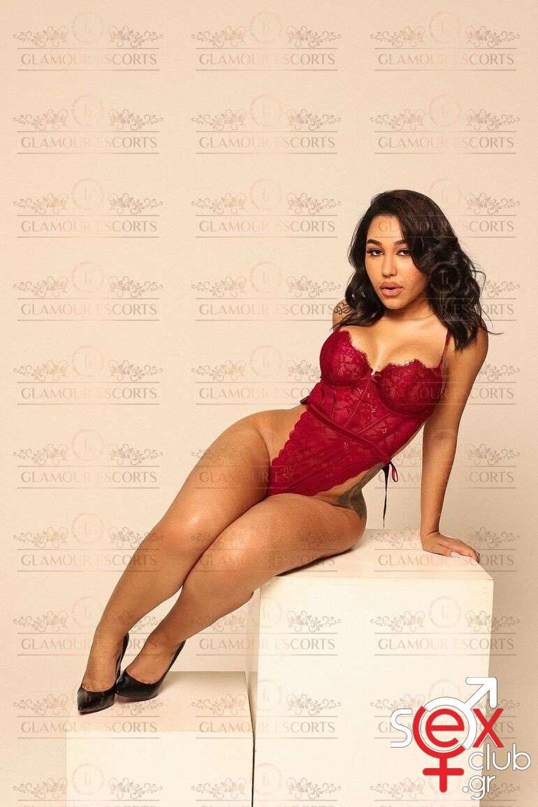 Escort-Crystal-5-8475