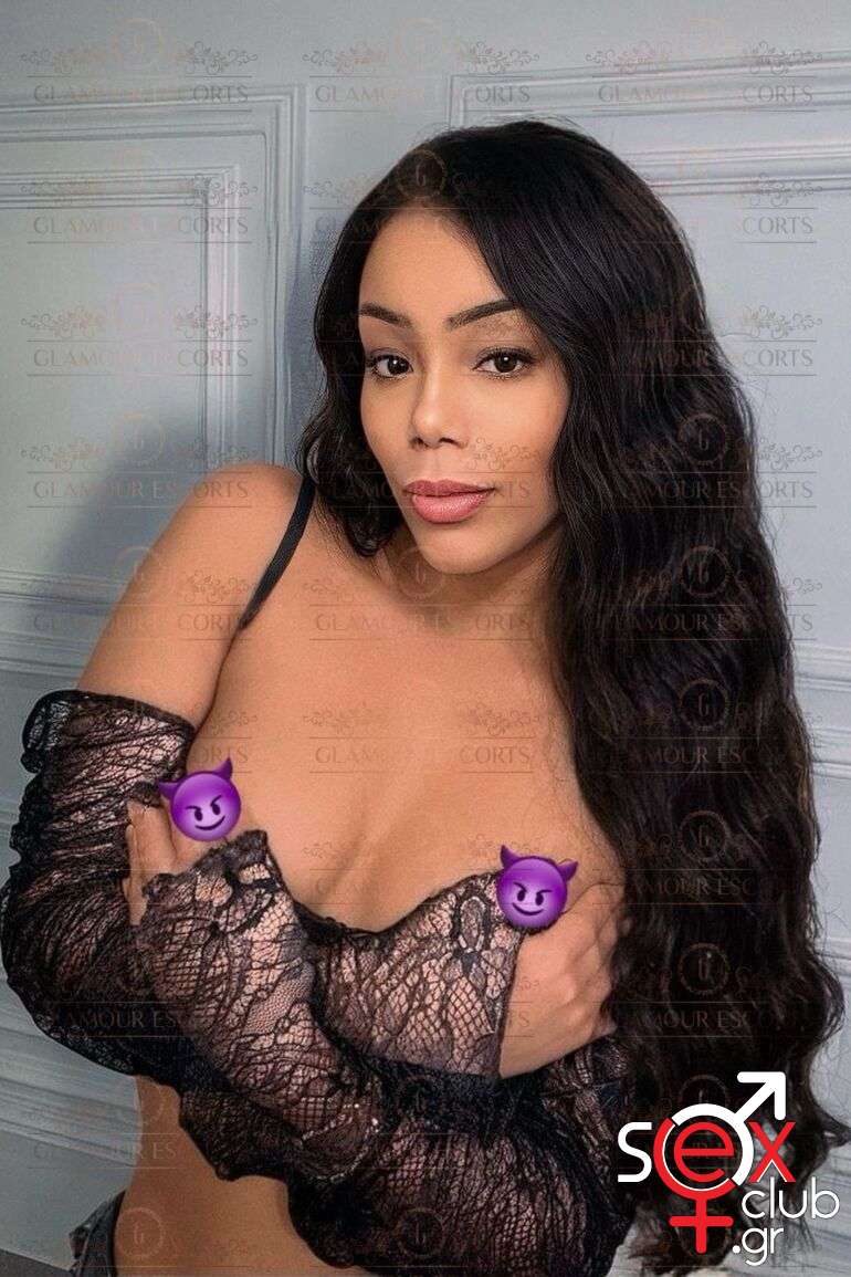 Escort-Taylor-2-8438